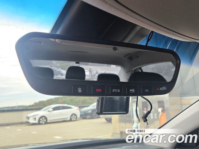 Genesis EQ900 2018 — photo 14