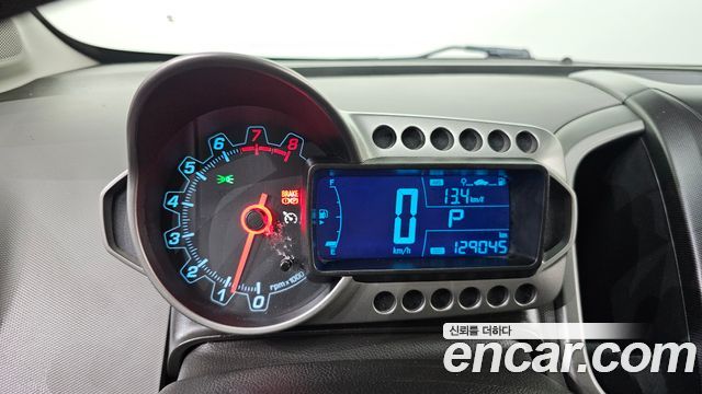 Chevrolet Korea Aveo 2016 — photo 11