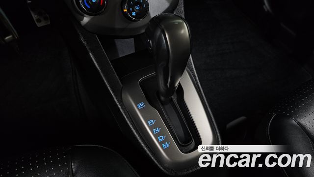 Chevrolet Korea Aveo 2016 — photo 12