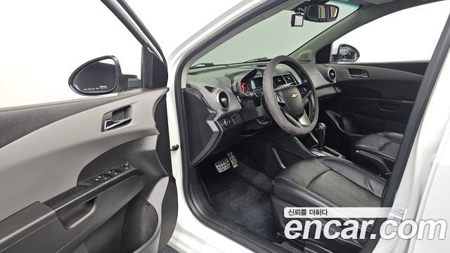 Chevrolet Korea Aveo 2016 — photo 13