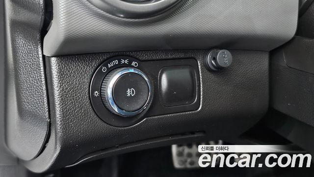 Chevrolet Korea Aveo 2016 — photo 25