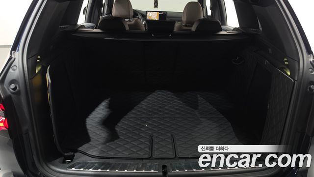 BMW iX3 2022 — photo 26