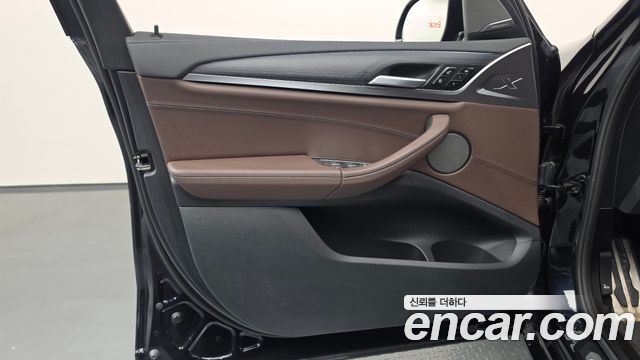 BMW iX3 2022 — photo 14