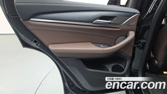 BMW iX3 2022 — photo 15