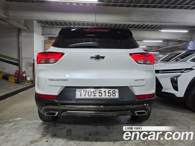 Chevrolet Korea Trailblazer 2022 — photo 4