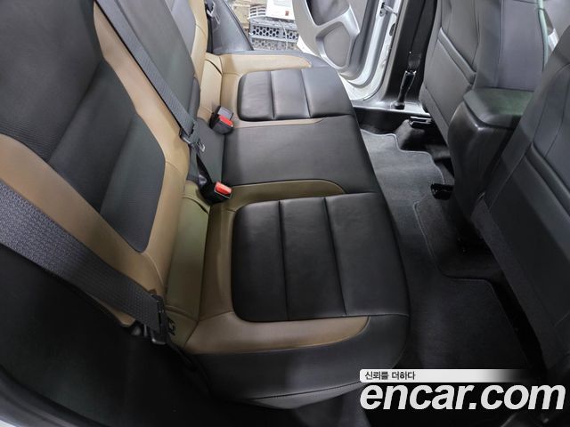 Chevrolet Korea Trailblazer 2022 — photo 16