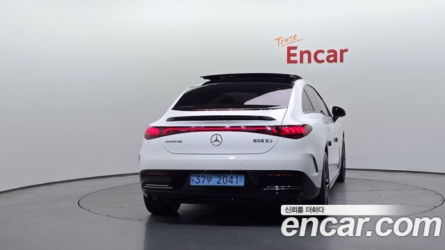 Mercedes-Benz EQE 2023 — photo 4