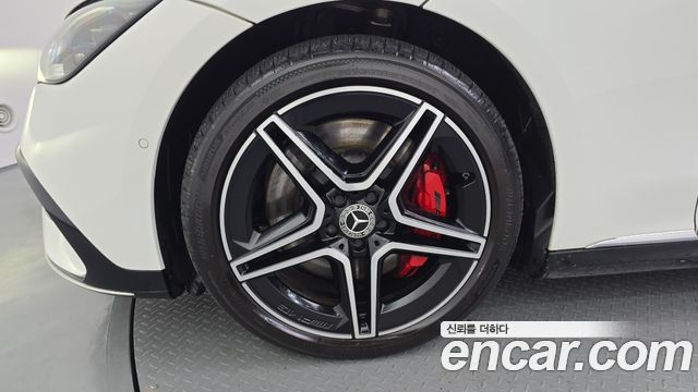 Mercedes-Benz EQE 2023 — photo 5