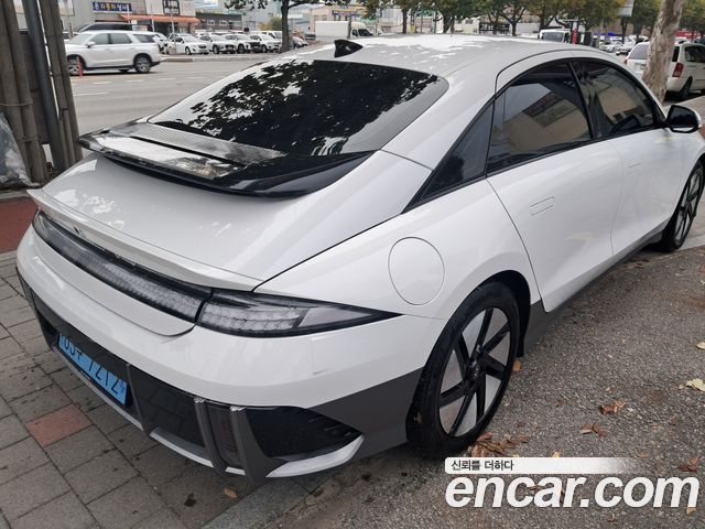 Hyundai Ioniq6 2023 — photo 3