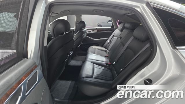 Hyundai Genesis 2016 — photo 17