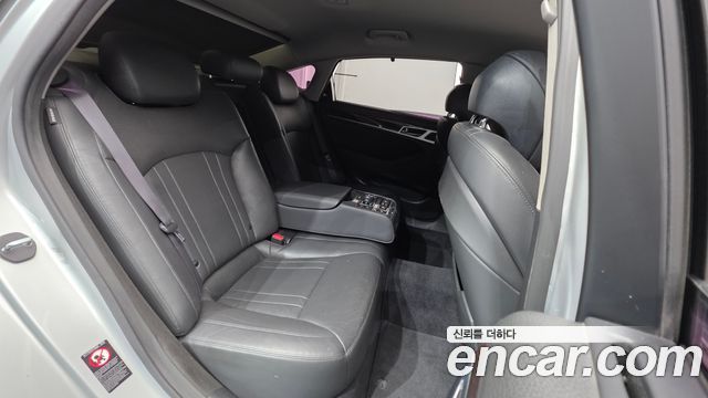 Hyundai Genesis 2016 — photo 19