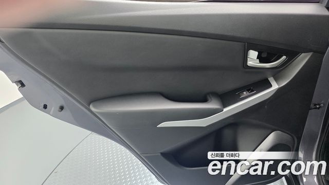 KG Mobility KORANDO 2017 — photo 15