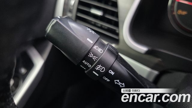 KG Mobility KORANDO 2017 — photo 29