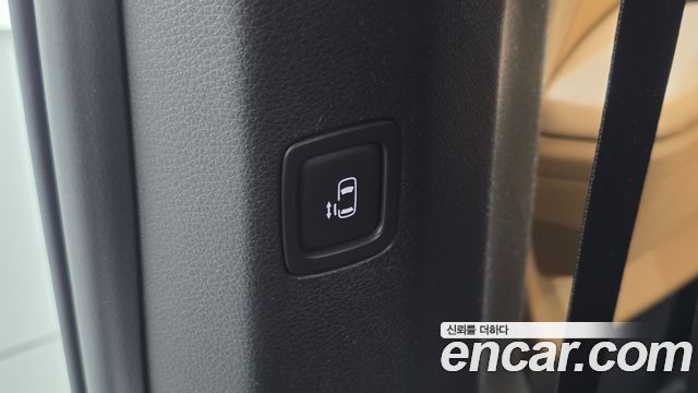 Kia Canival 2023 — photo 20