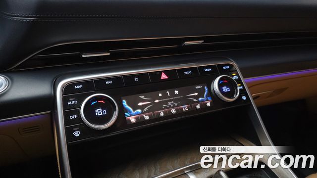 Genesis GV80 2022 — photo 25