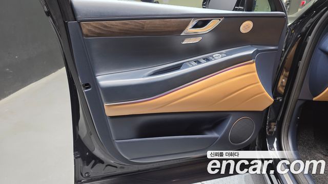 Genesis GV80 2022 — photo 14
