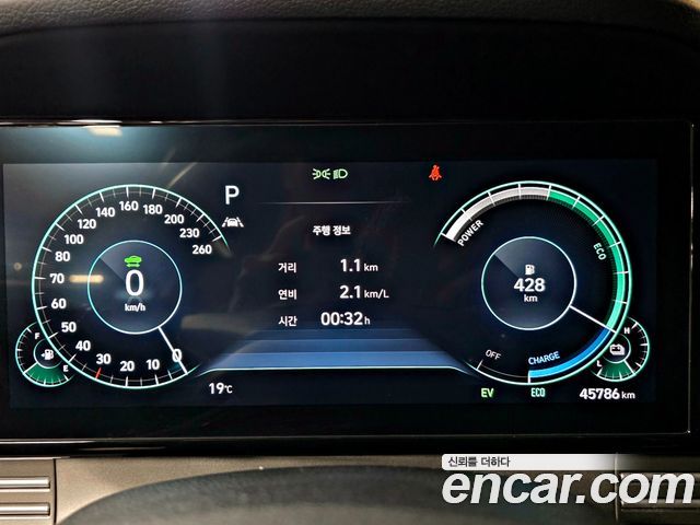 Hyundai Grandeur 2023 — photo 10