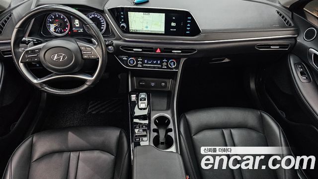 Hyundai Sonata 2023 — photo 10