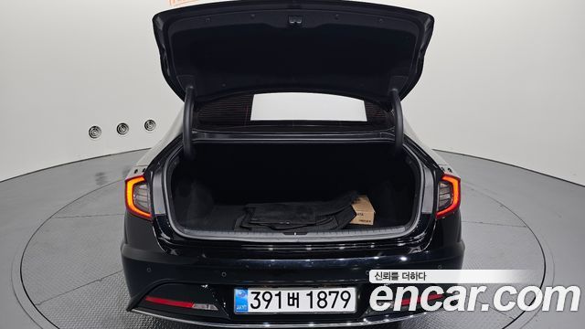 Hyundai Sonata 2023 — photo 26