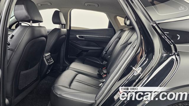 Hyundai Sonata 2023 — photo 16