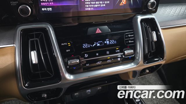 Kia Sorento 2022 — photo 23