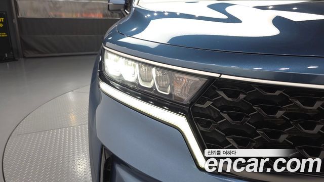 Kia Sorento 2022 — photo 8