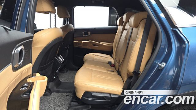 Kia Sorento 2022 — photo 16