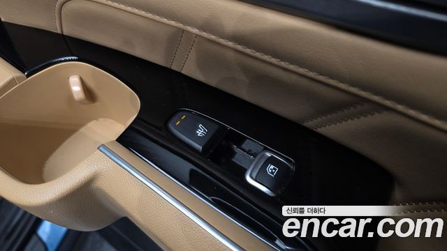 Kia Sorento 2022 — photo 32