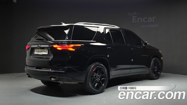 Chevrolet Korea Traverse 2022 — photo 2
