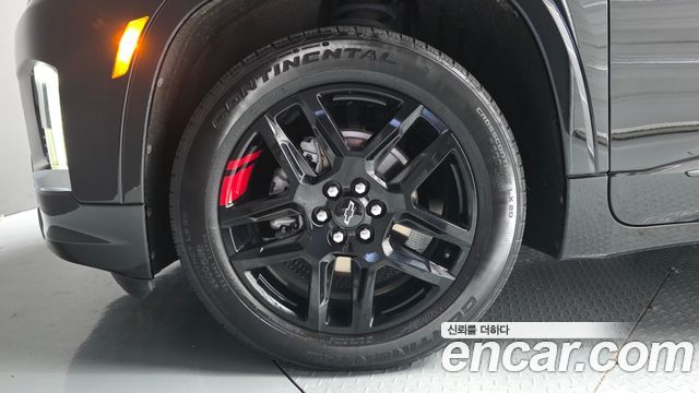 Chevrolet Korea Traverse 2022 — photo 5