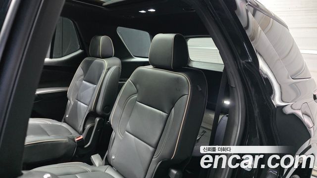 Chevrolet Korea Traverse 2022 — photo 18