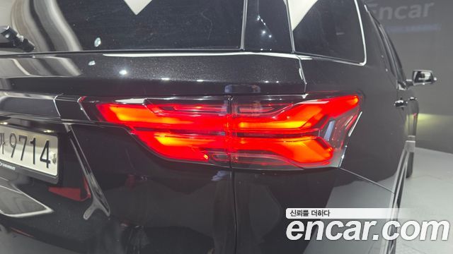 Chevrolet Korea Traverse 2022 — photo 9