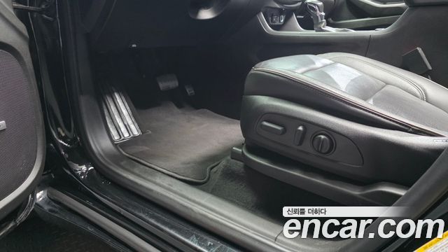 Chevrolet Korea Traverse 2022 — photo 33
