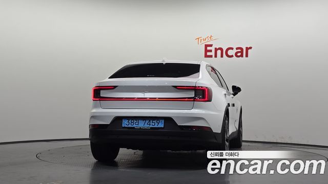 Polestar Polestar 2 2023 — photo 4