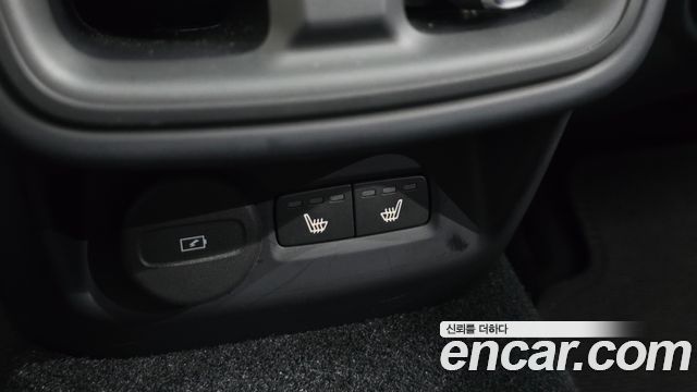 Polestar Polestar 2 2023 — photo 19