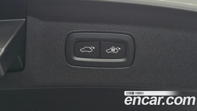 Polestar Polestar 2 2023 — photo 25