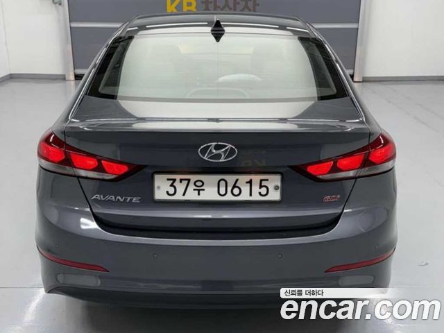 Hyundai AVANTE 2017 — photo 5