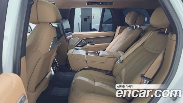 Land Rover Range Rover 2026 — photo 4