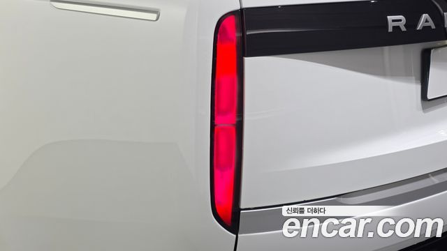 Land Rover Range Rover 2026 — photo 19