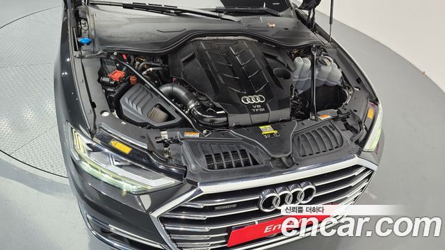 Audi A8 2021 — photo 6