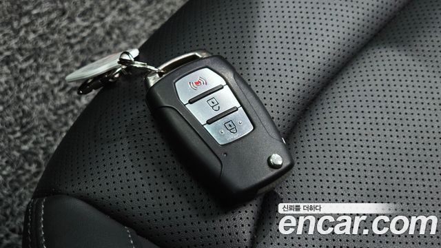 KG Mobility KORANDO 2022 — photo 17