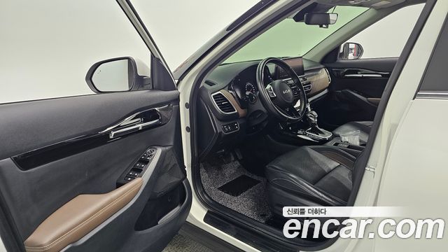 Kia Seltos 2023 — photo 13