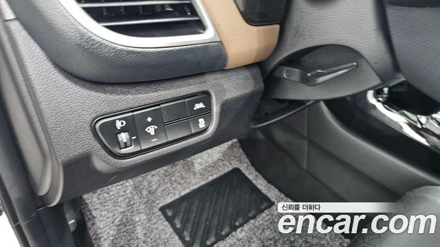 Kia Seltos 2023 — photo 24