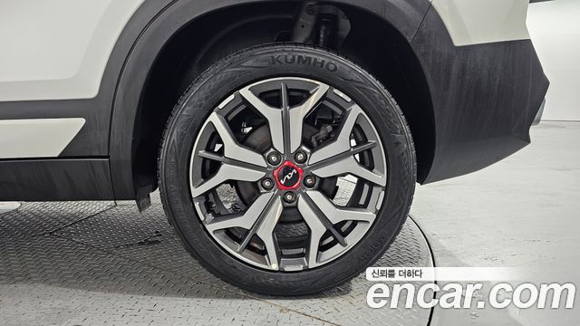 Kia Seltos 2023 — photo 7
