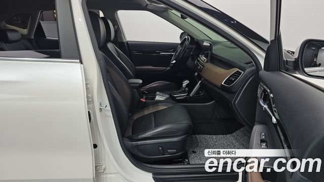 Kia Seltos 2023 — photo 16