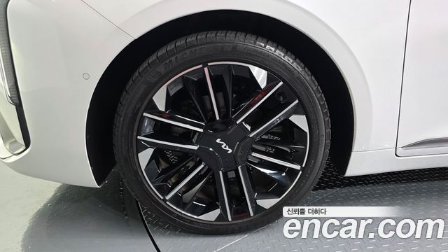 Kia K8 2025 — photo 5