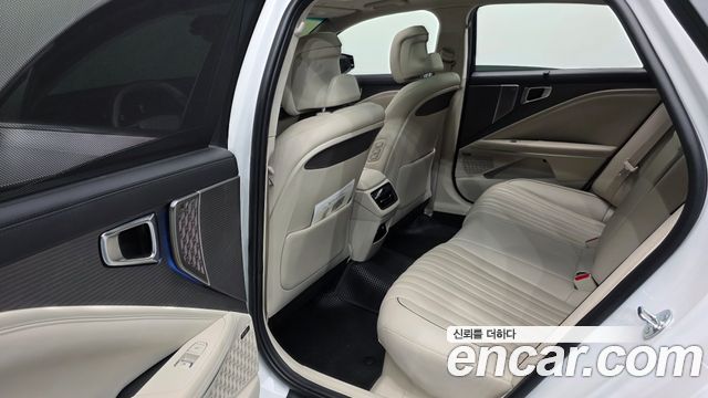 Kia K8 2025 — photo 18