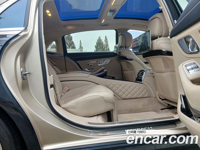 Mercedes-Benz S-Class 2019 — photo 9