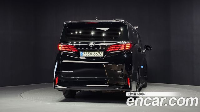 Toyota Alphard 2024 — photo 4