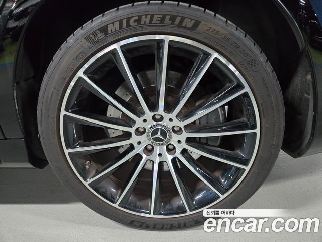 Mercedes-Benz S-Class 2019 — photo 17